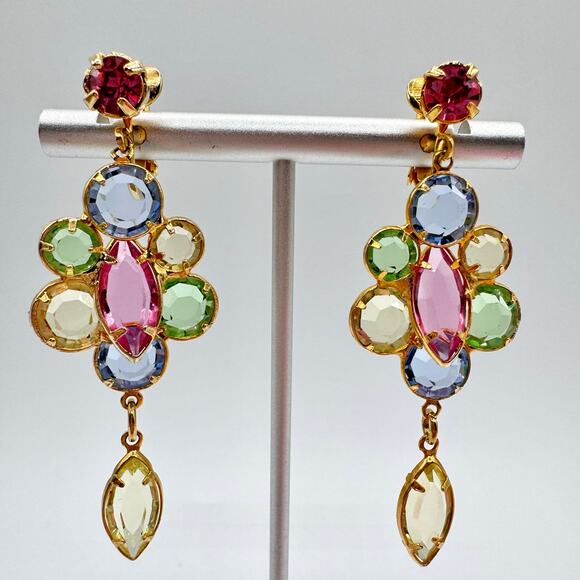 Vintage Austrian Crystal Clip On Earrings Pastel Ethereal Spring Fairycore Long - Picture 1 of 16